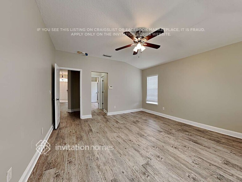 Building Photo - 671 Mandy Oaks Dr