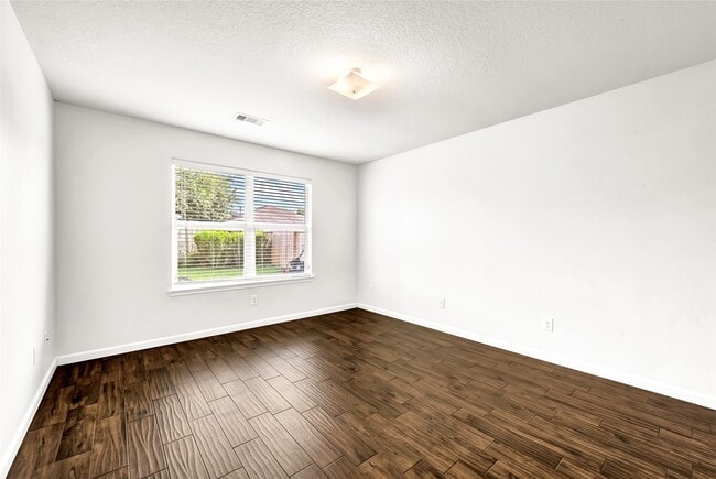 Building Photo - 26919 Springflight Ln