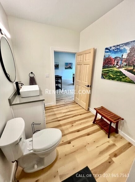 Building Photo - 113 N Lancey St