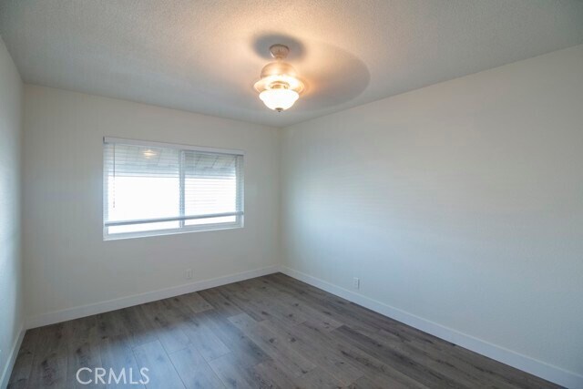 Building Photo - 12415 Dunrobin Ave