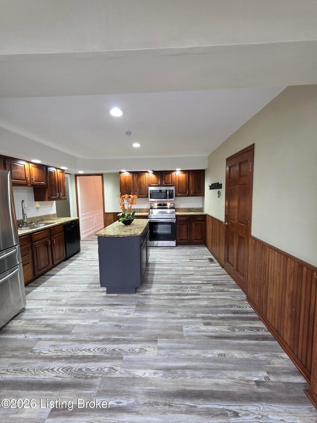 Building Photo - 8802 Nottingham Pkwy