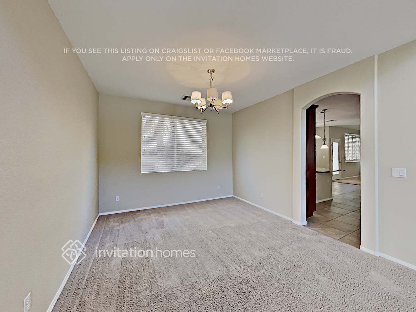 Building Photo - 2730 Craigmillar St