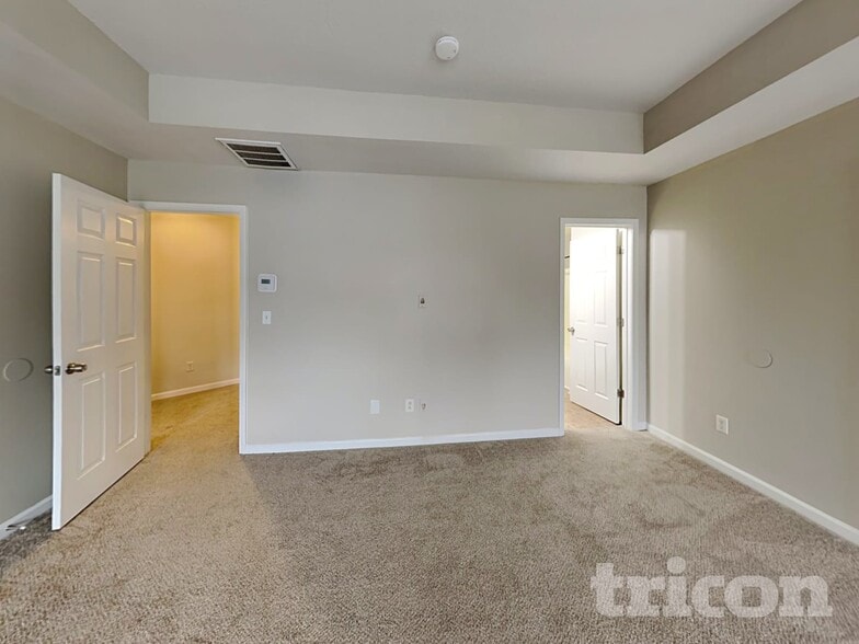 Building Photo - 1810 Long Paw Ln