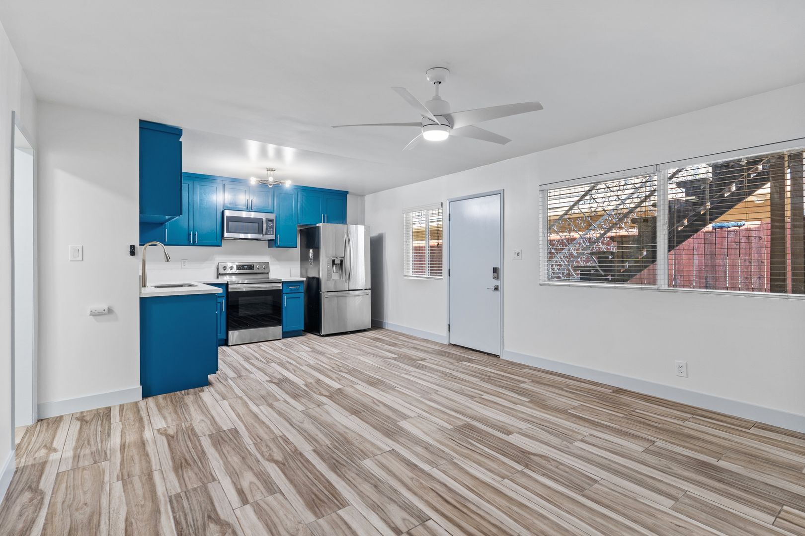 Building Photo - 1332 Walnut Ave