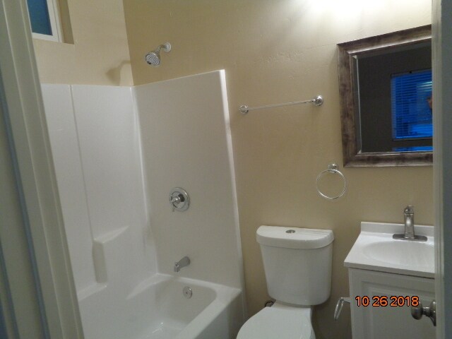 Building Photo - 4953 Campanile Dr
