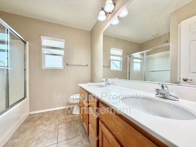 Building Photo - 36367 Sicily Ln