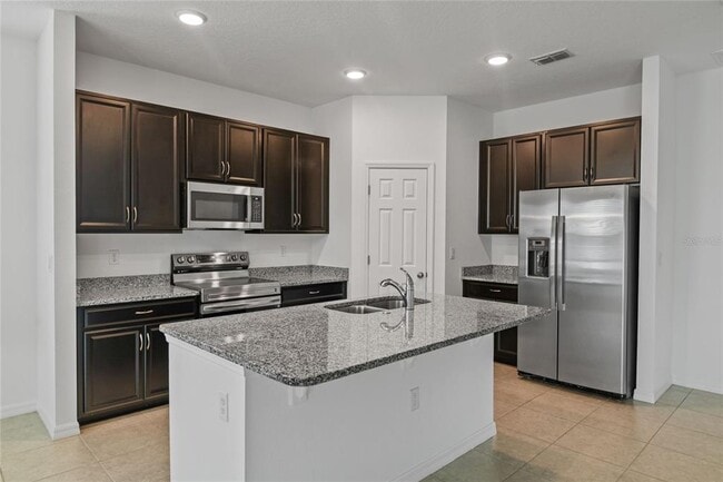 Building Photo - 356 Camellia Ct