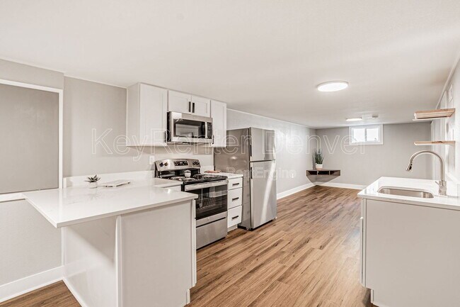 Building Photo - 6636 Depew St