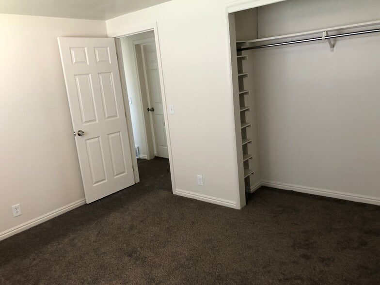 Building Photo - 4323 S 4710 W