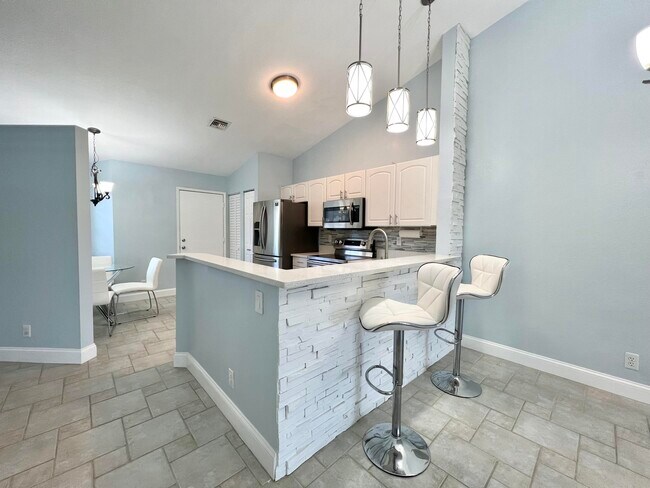 Building Photo - 15306 W Tranquility Lake Dr