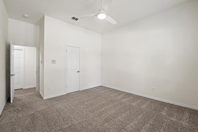 Building Photo - 8908 Red Oaks Dr