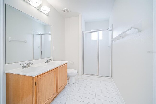 Building Photo - 357 Fairway Pointe Cir