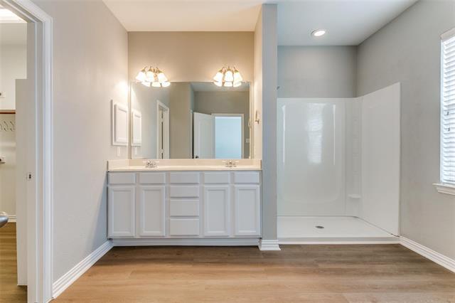 Building Photo - 3725 Vienna St