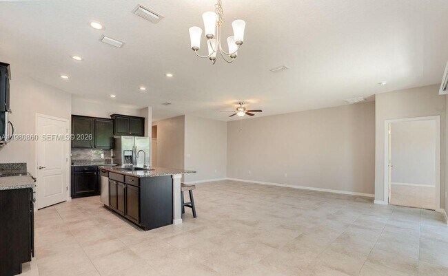 Building Photo - 744 Remington Green Dr SE