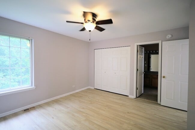Building Photo - 771 S Sienna Dr