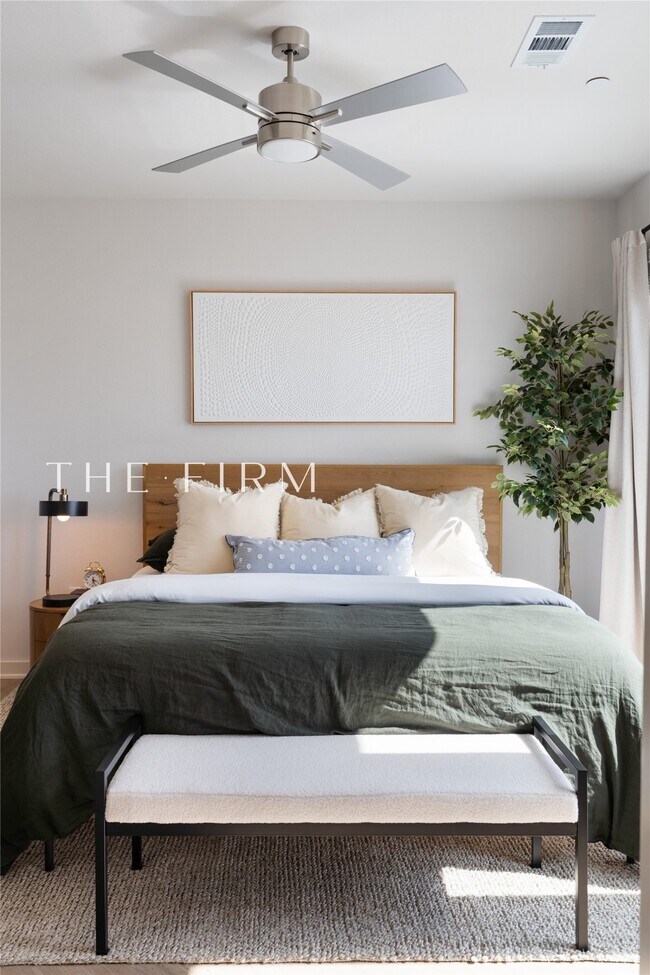 Building Photo - 3001 W 11th St