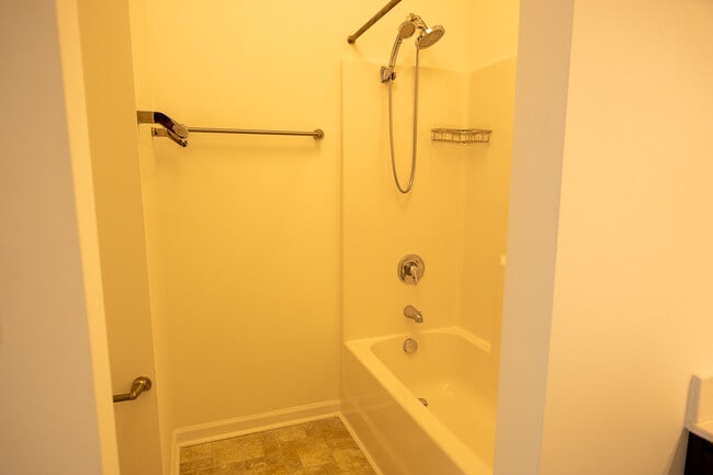 Building Photo - 3961 Trenwith Ln