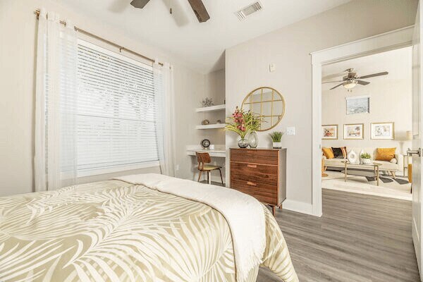 Building Photo - Reduced Rates + 1 MONTH FREE – Lease Now &...