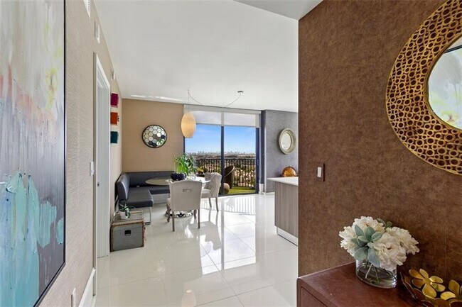 Building Photo - 5300 NW 85th Ave