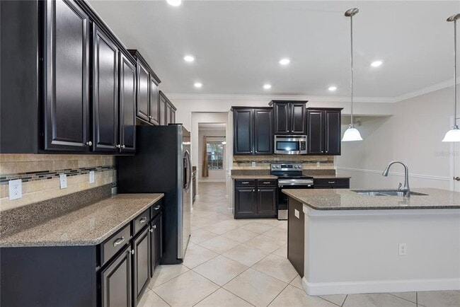 Building Photo - 19342 Paddock View Dr