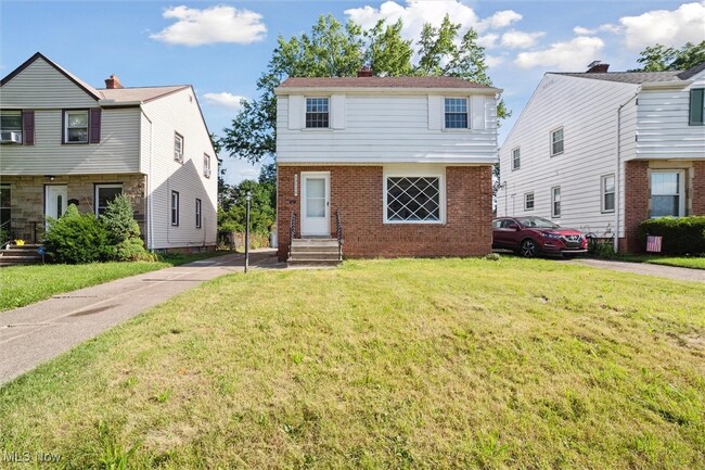 Building Photo - 13511 Thraves Rd
