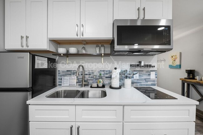 Building Photo - 1017 N 12th St