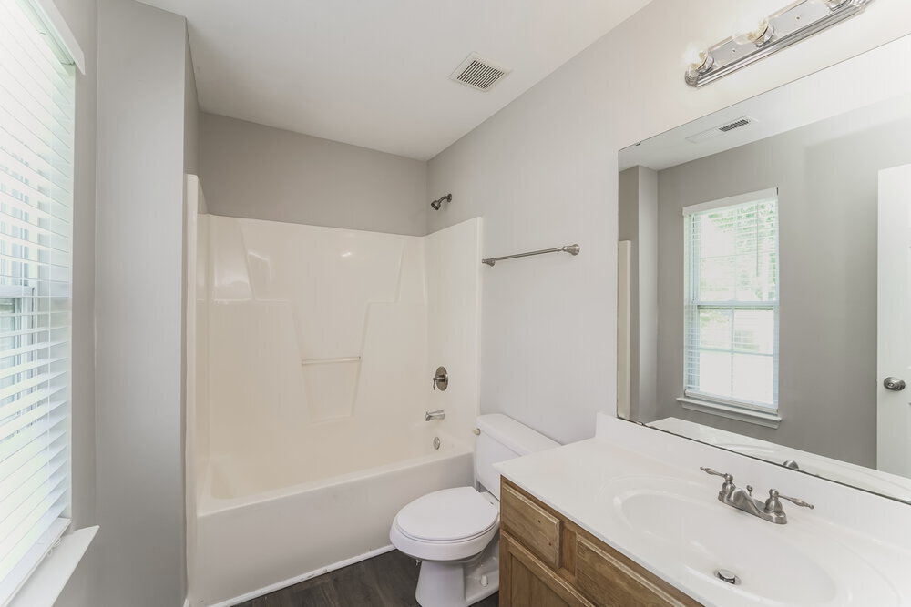 Building Photo - 1227 Pinehaven Ct