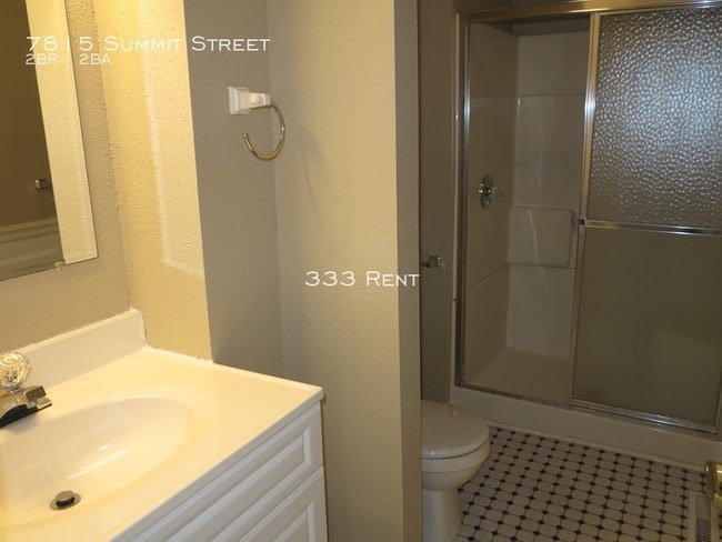 Building Photo - FREE RENT - MOVE-IN SPECIAL!