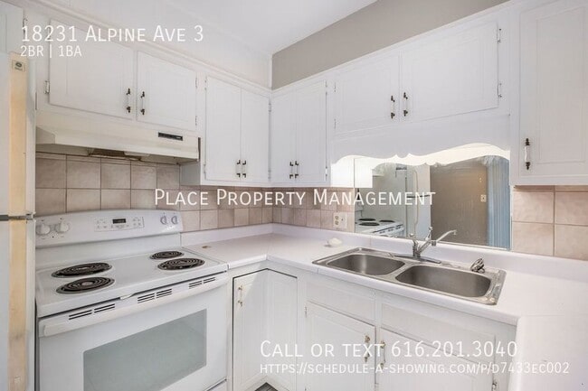 Building Photo - 18231 Alpine CT #3 - Upper level 2bed/1bat...