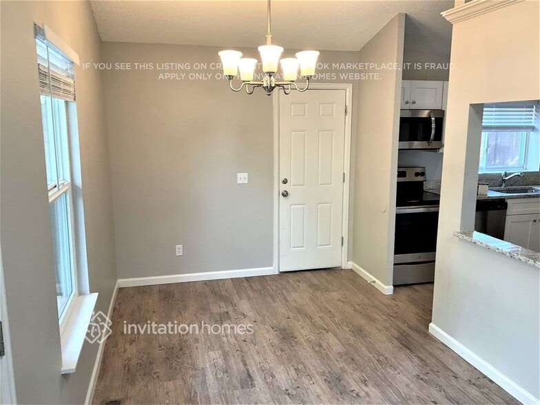 Building Photo - 4645 Ramblewood Dr