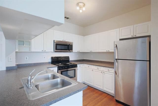 Building Photo - 10505 S I-35 Frontage Rd