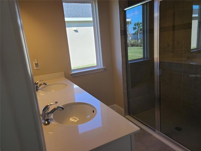 Building Photo - 10013 Daybreak Glen