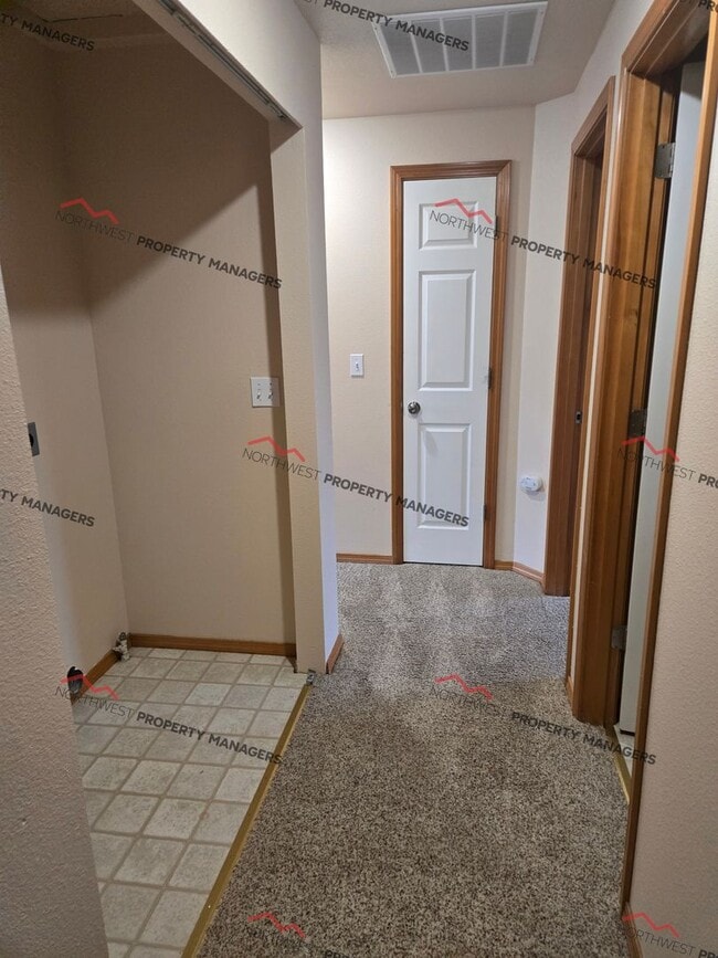 Building Photo - STATUS: AVAILABLE   | R188 | $2495