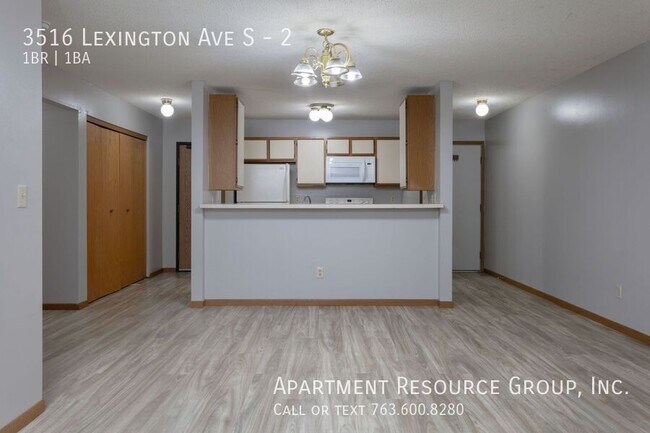 Building Photo - 3516 Lexington Ave S