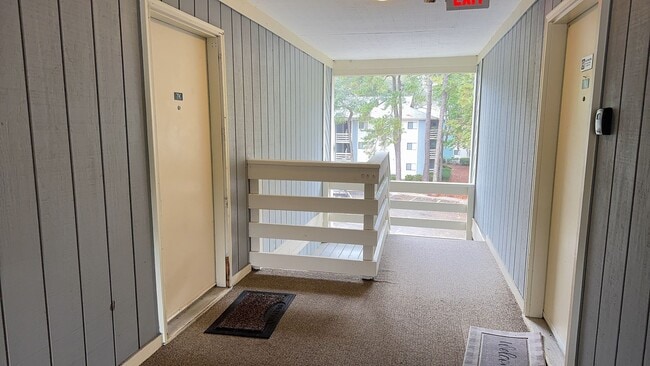 Building Photo - Fiddler's Cove Condo with Pool View- Walk ...