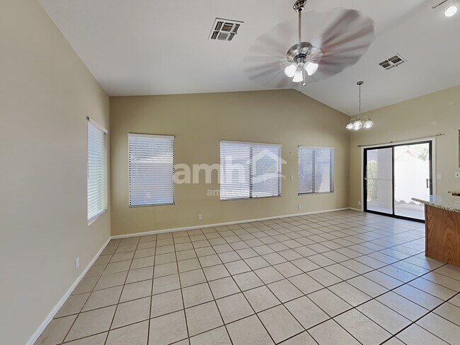 Building Photo - 8746 W Cherry Hills Dr