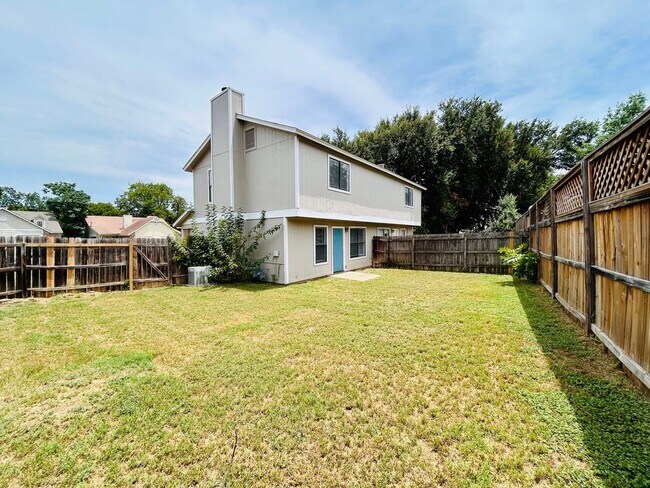 Building Photo - 9300 Kempler Dr