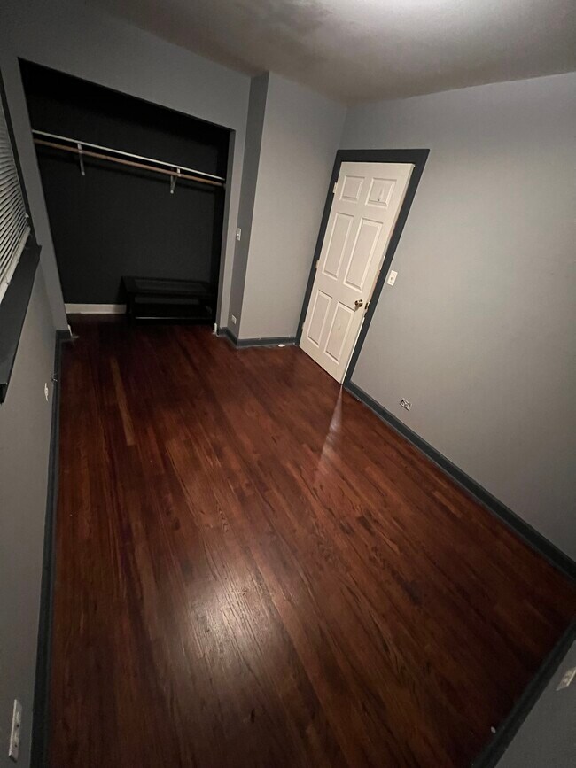 Building Photo - 2147 W 19th St