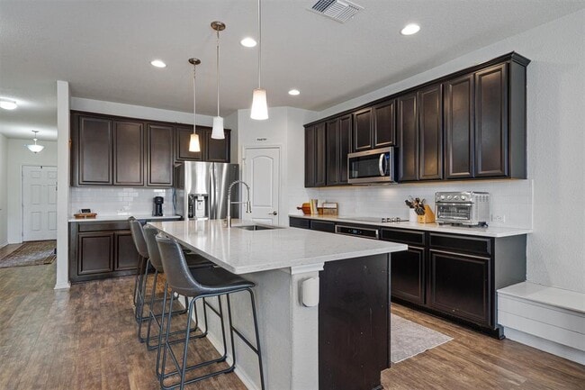 Building Photo - 124 Northern Harrier Ct