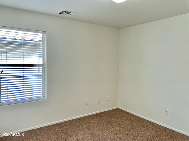 Building Photo - 3871 E Jasper Dr