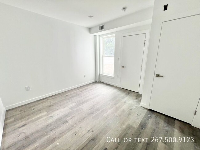 Building Photo - Newly Renovated One Bedroom in Prime Area!