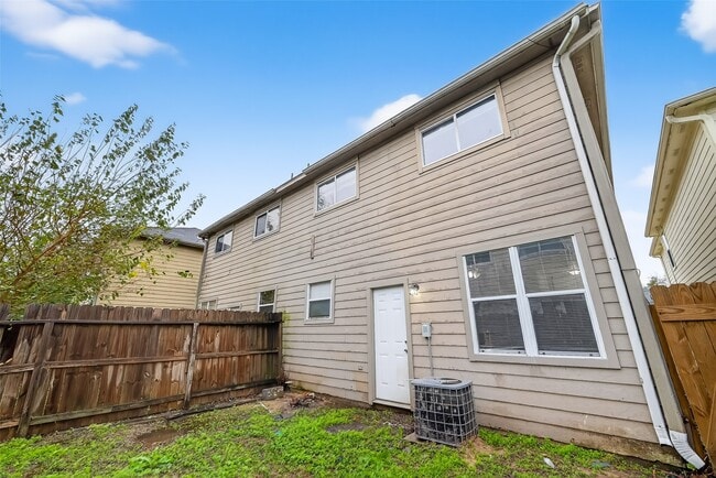 Building Photo - 6406 Waldron Dr