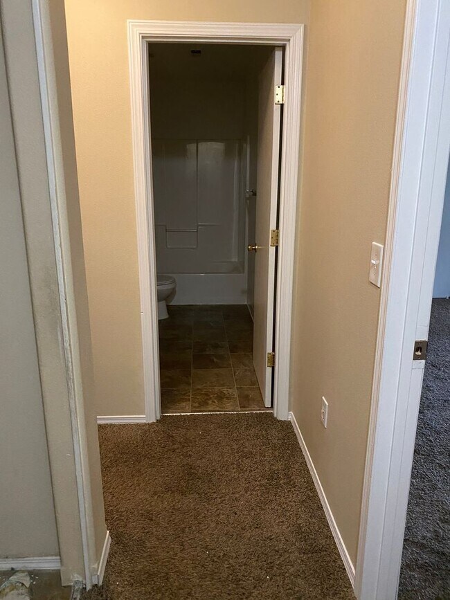 Building Photo - 136th Duplex