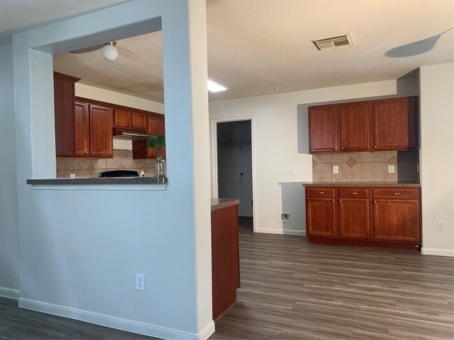 Building Photo - 21031 Neva Ct