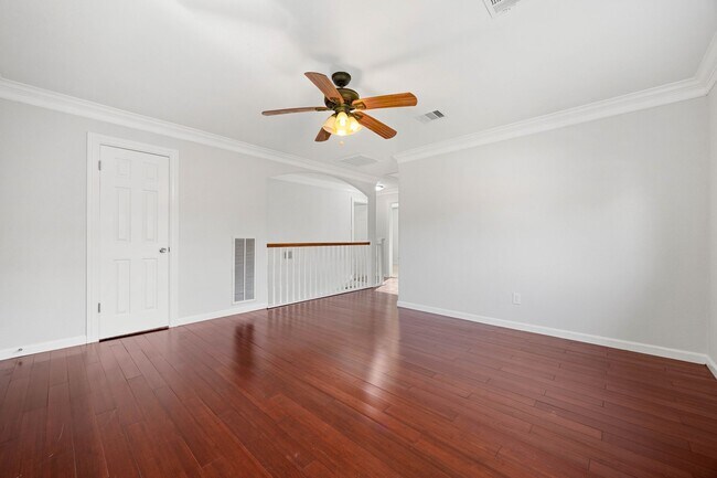 Building Photo - 15526 Cabildo Dr