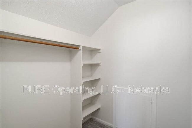 Building Photo - 15527 Mason Cir