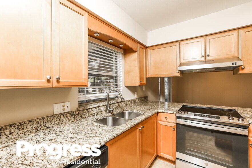 Building Photo - 392 Panama Cir