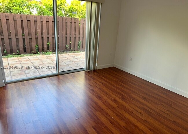 Building Photo - 5758 NW 97th Pl