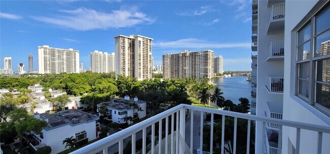 Building Photo - 2851 NE 183rd St