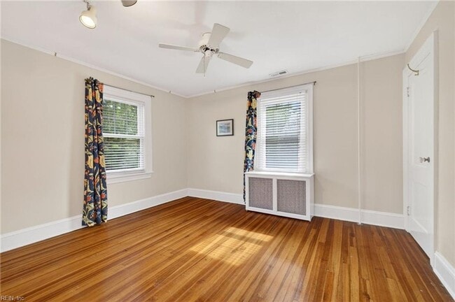Building Photo - Charming 4-Bedroom Home in the Heart of Colonial Place
